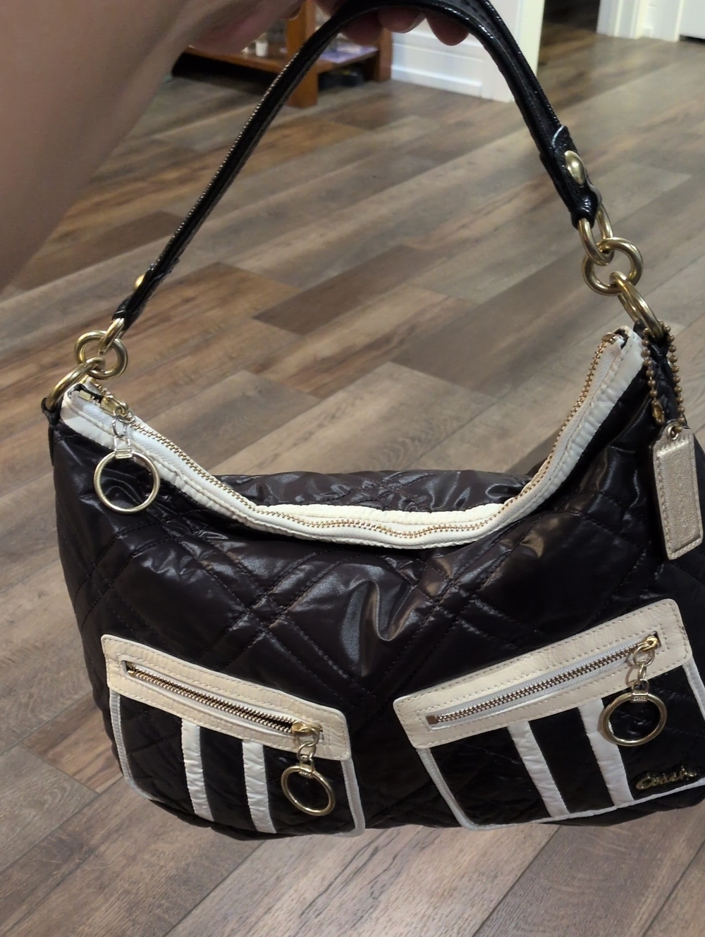 Coach Poppy Ski Bunny Quilter Puffer Hobo Black/White